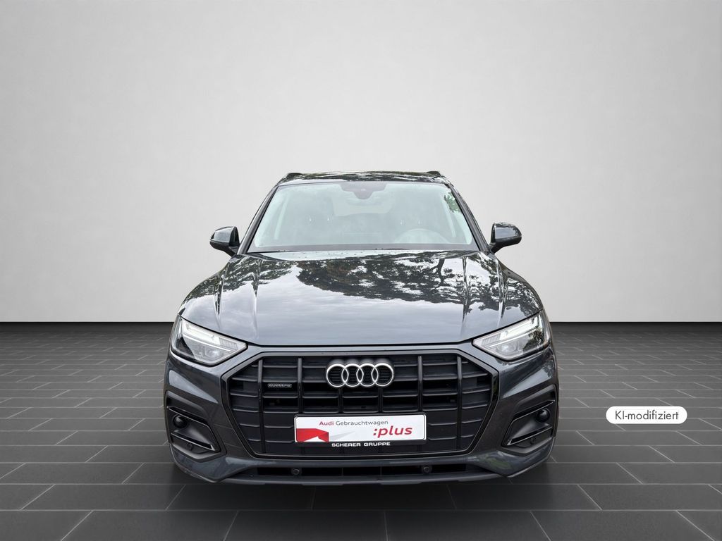 Audi Q5 2022 г. Серый, пробег 55923 км