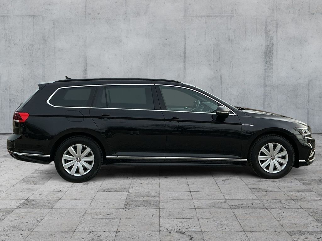 Volkswagen PASSAT VARIANT 2023 г. Чёрный, пробег 54414 км