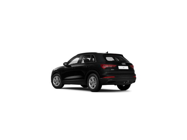 Audi Q3 2023 г. Чёрный, пробег 51196 км