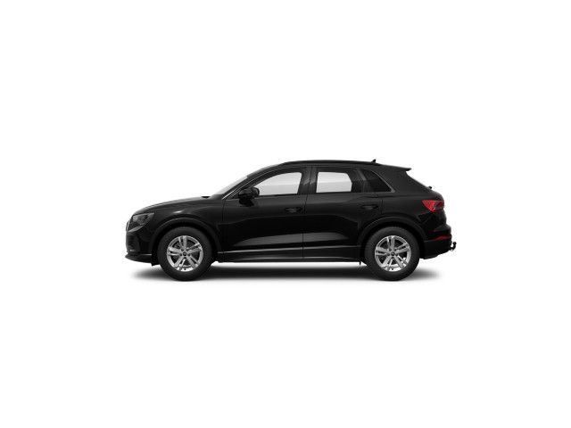 Audi Q3 2023 г. Чёрный, пробег 51196 км