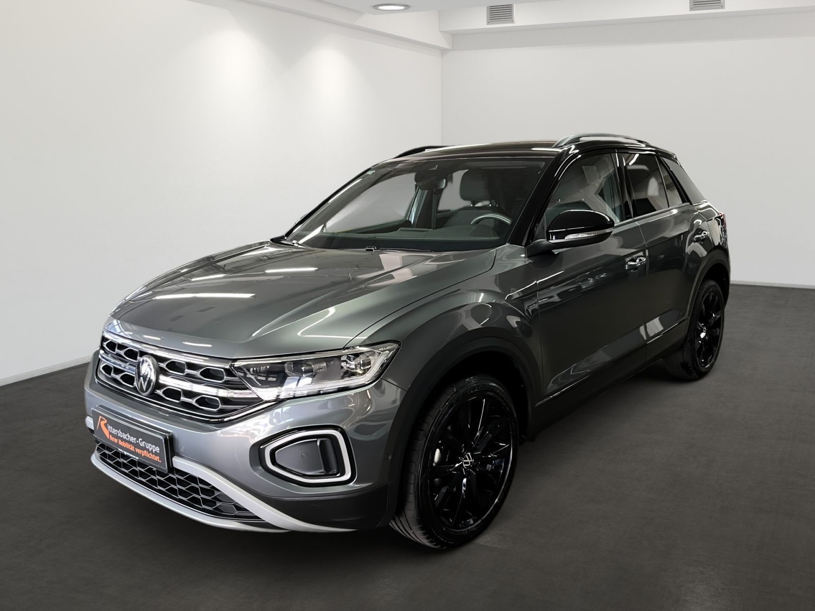 Volkswagen T-Roc 2022 г. Серый, пробег 40537 км