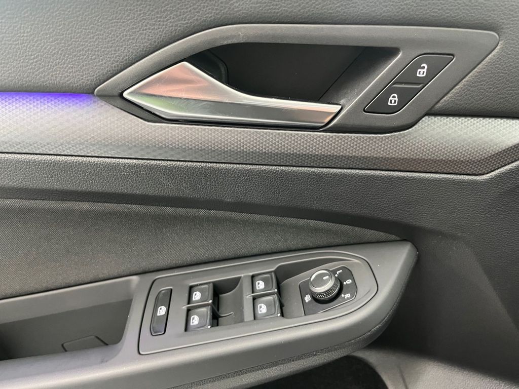 Volkswagen Golf 2022 г. Белый, пробег 40263 км