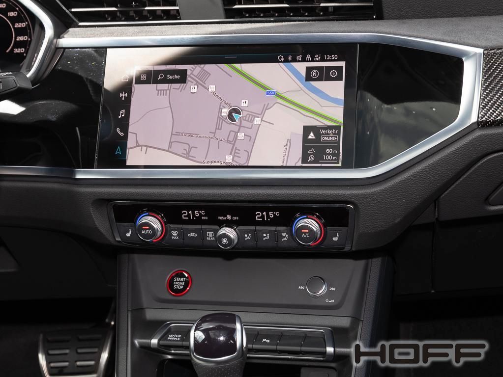 Audi RSQ3 2023 г. Чёрный, пробег 33000 км