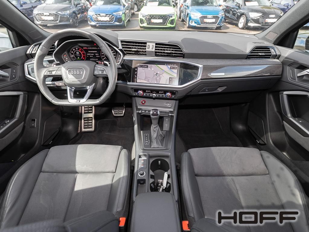 Audi RSQ3 2023 г. Чёрный, пробег 33000 км