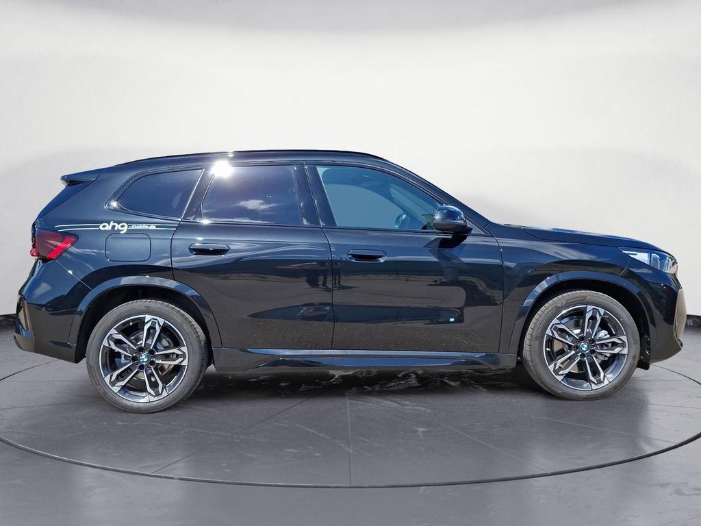 BMW X1 2026 г. Чёрный, пробег 19996 км