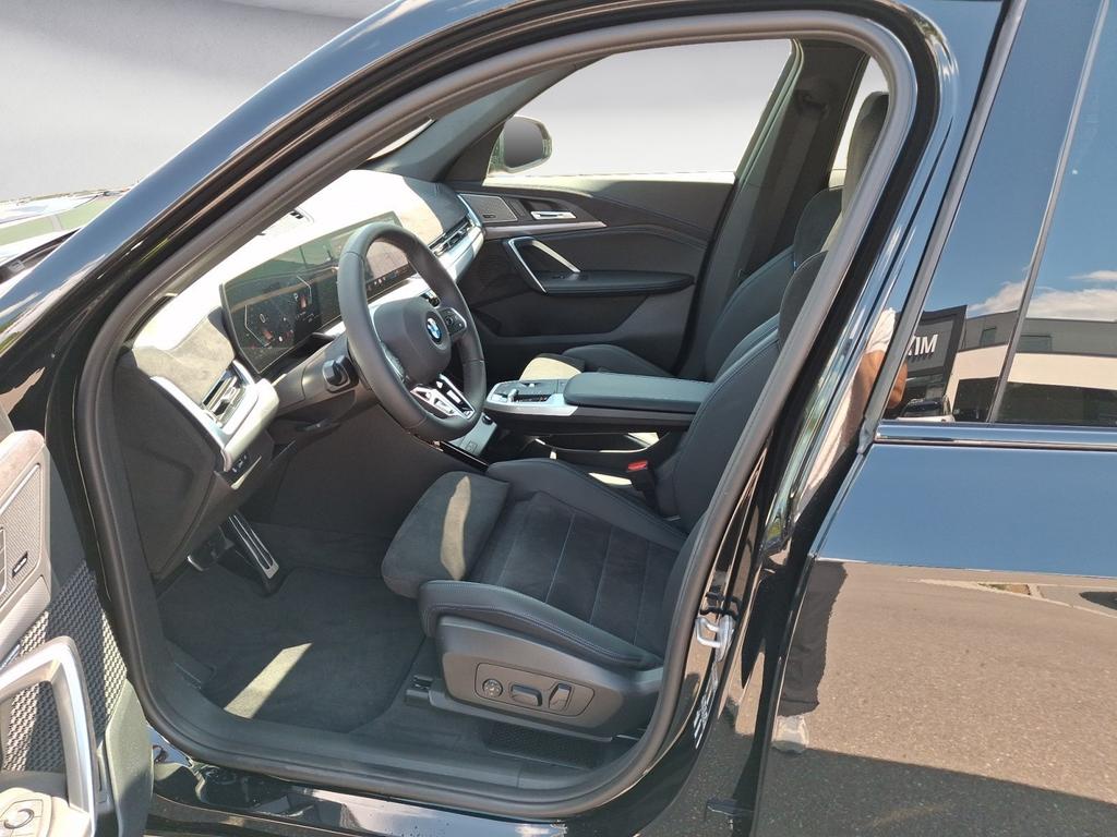 BMW X1 2026 г. Чёрный, пробег 19996 км
