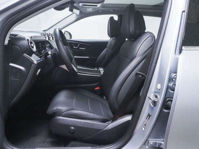 Mercedes-Benz GLC 200 2025 г. Серебристый, пробег 12400 км