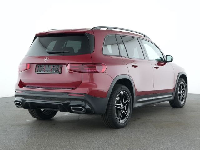Mercedes-Benz GLB 220 2025 г. Красный, пробег 22000 км