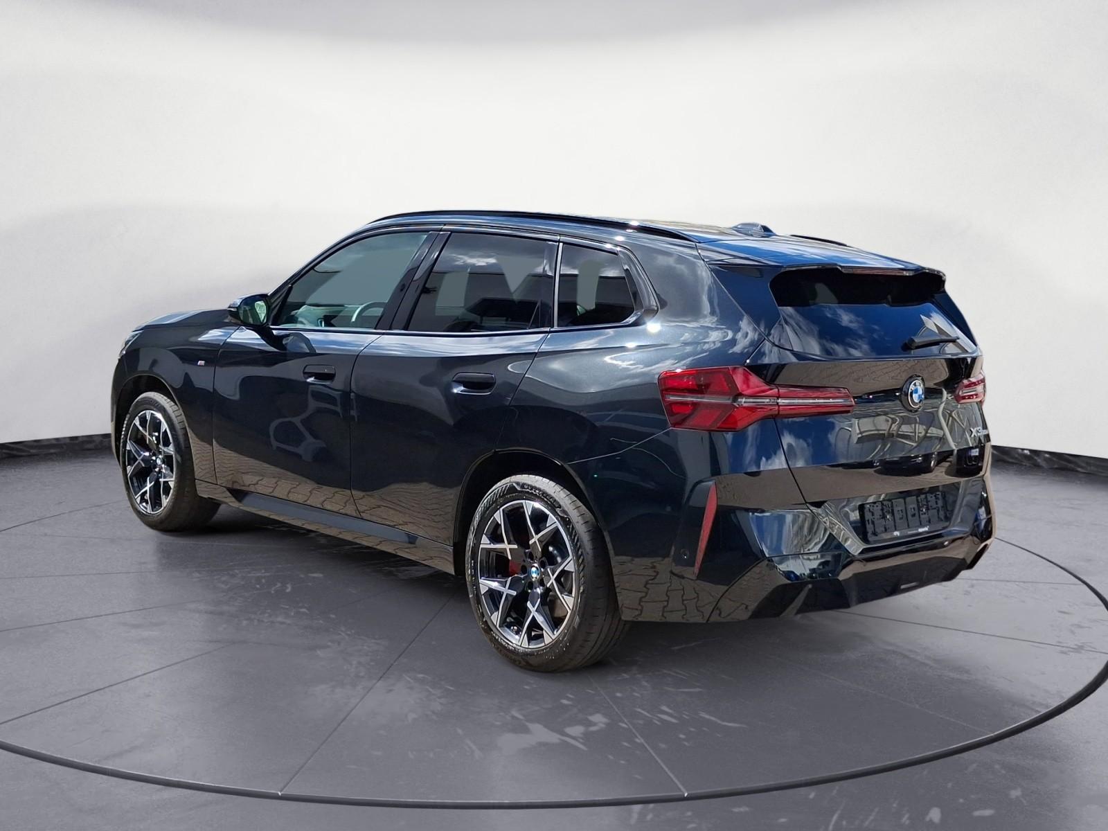 BMW X3 2025 г. Чёрный, пробег 10700 км