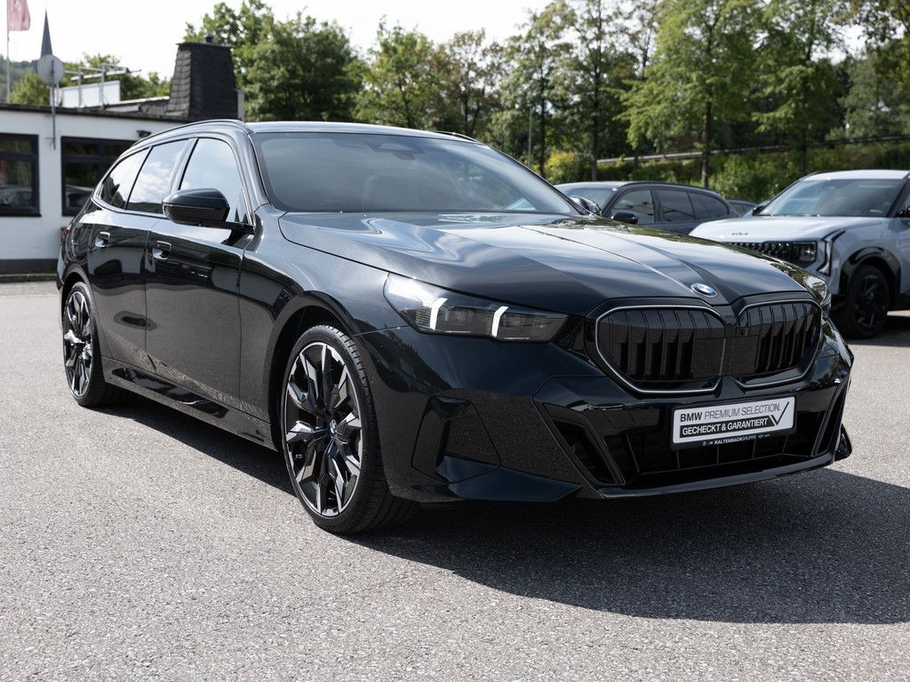 BMW 520 2026 г. Чёрный, пробег 6640 км