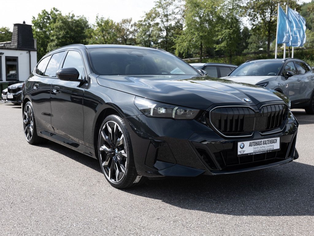 BMW 520 2026 г. Чёрный, пробег 8100 км