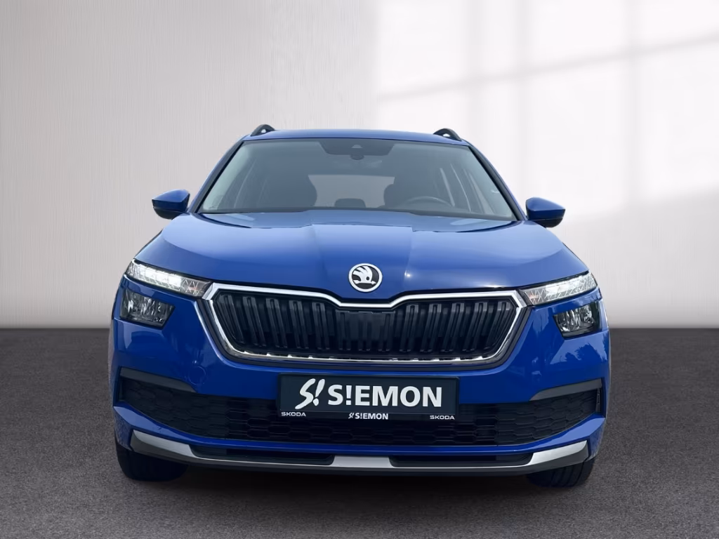 Skoda Kamiq 2023 г. Синий, пробег 53912 км