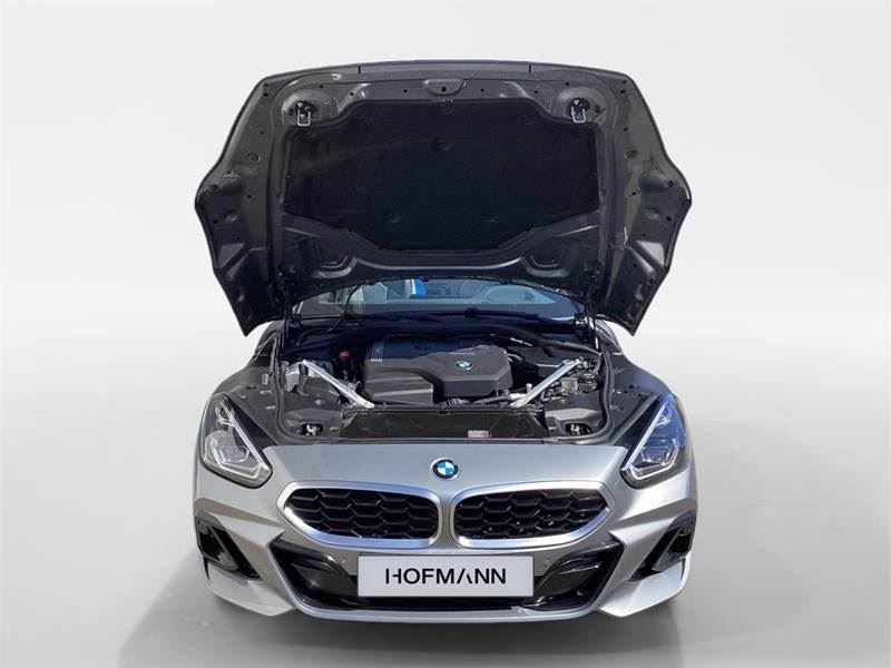 BMW Z4 2025 г. Серый, пробег 24800 км