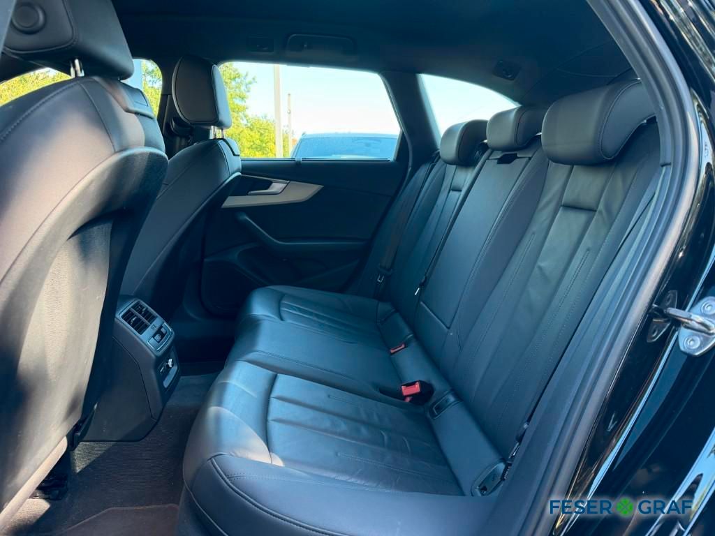 Audi A4 2023 г. Чёрный, пробег 54580 км