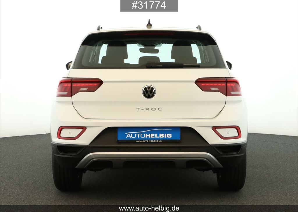 Volkswagen T-Roc 2023 г. Белый, пробег 54500 км