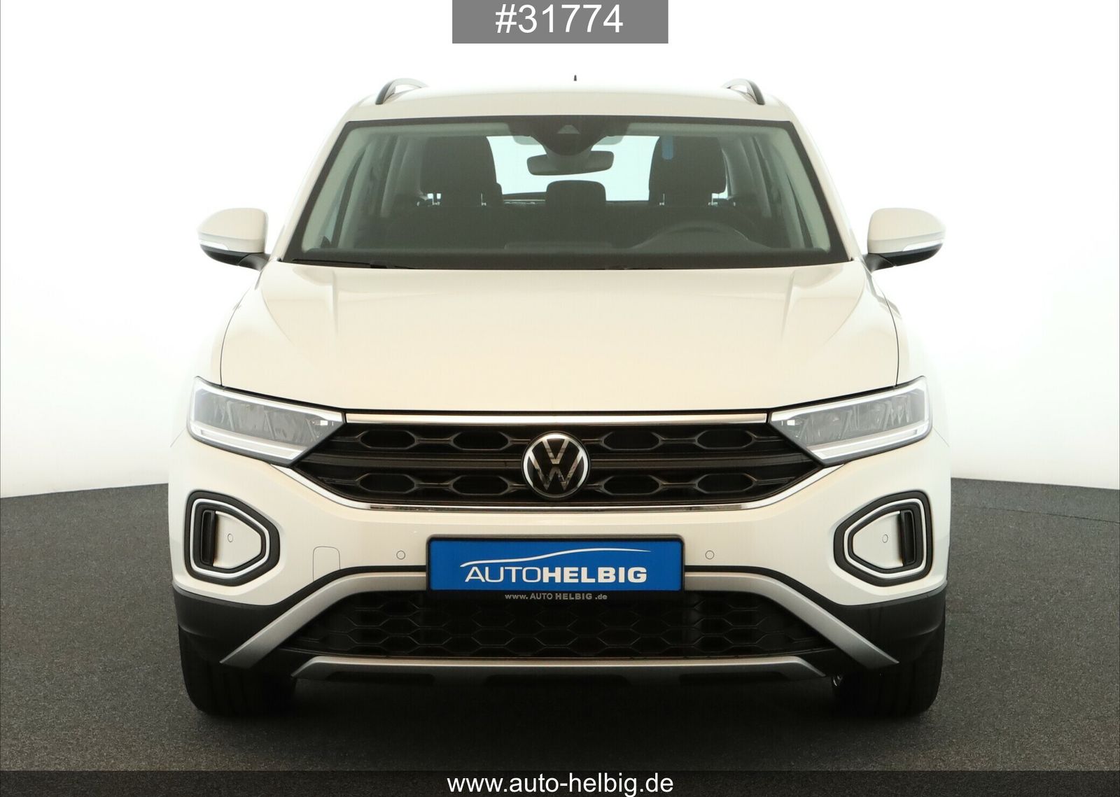 Volkswagen T-Roc 2023 г. Белый, пробег 54500 км