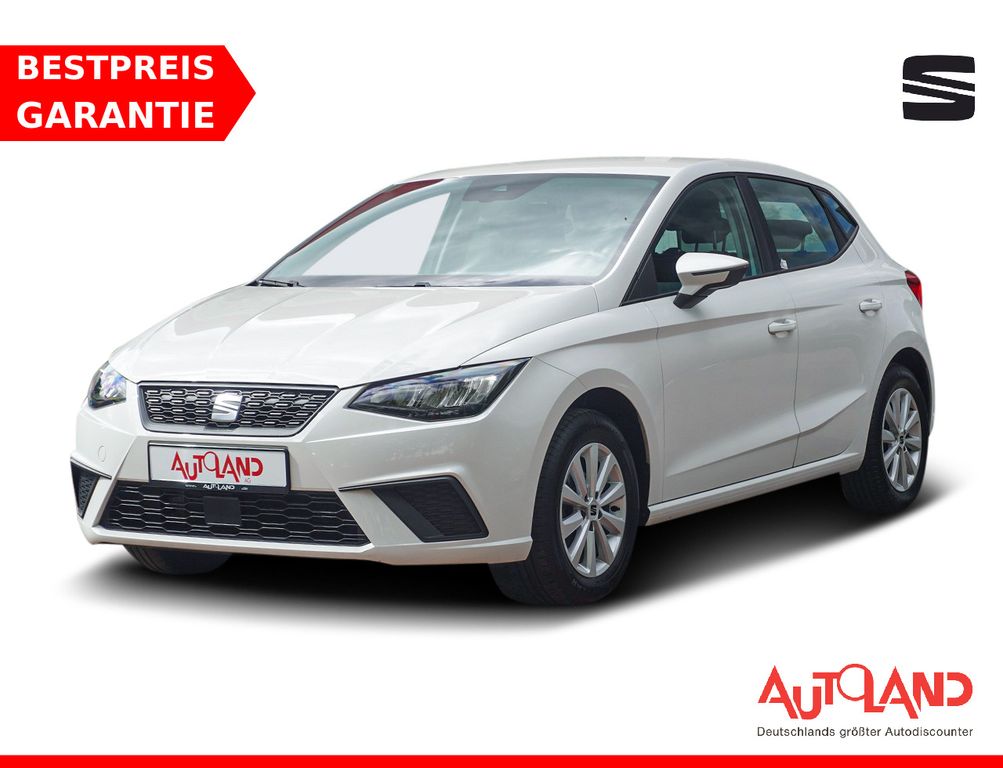 SEAT Ibiza 2023 г. Белый, пробег 54118 км