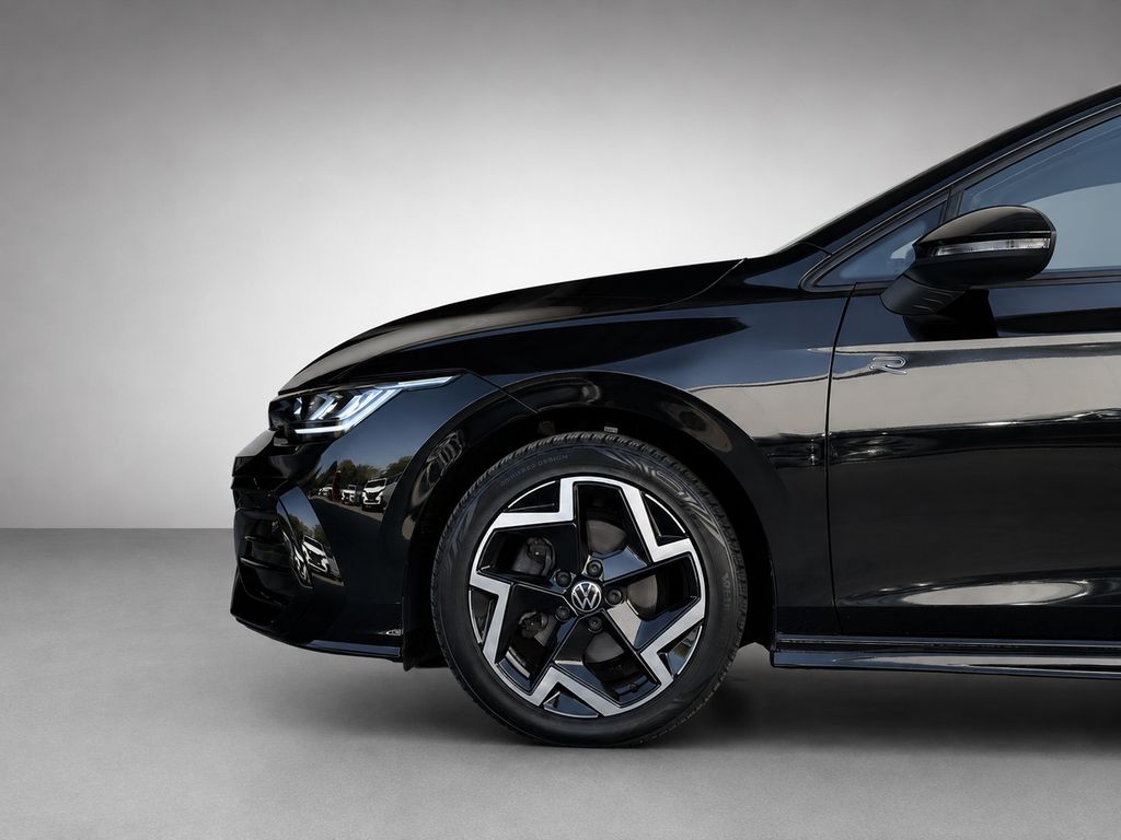 Volkswagen Golf 2025 г. Чёрный, пробег 44694 км