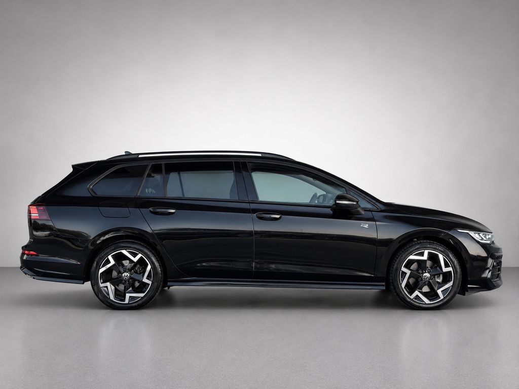 Volkswagen Golf 2025 г. Чёрный, пробег 44694 км