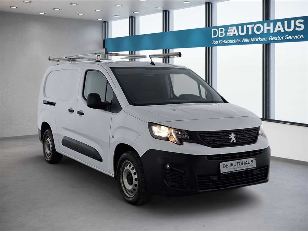 Peugeot Partner 2021 г. Белый, пробег 59855 км