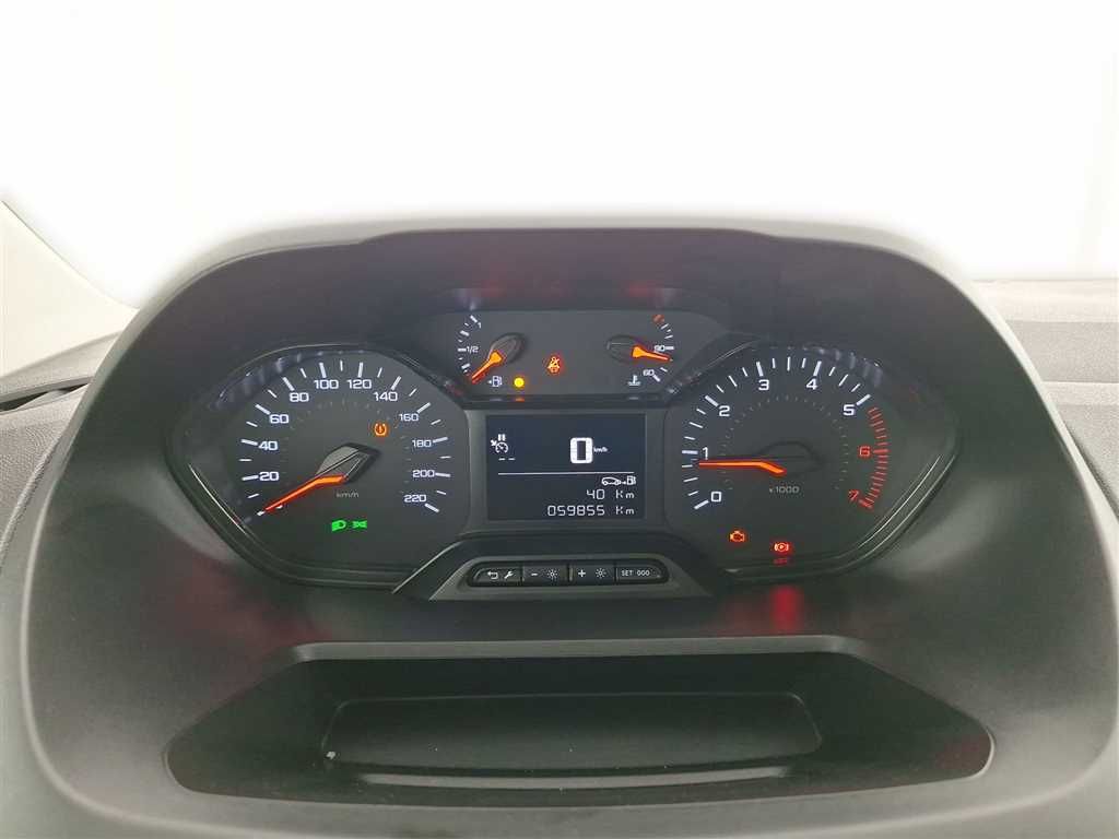 Peugeot Partner 2021 г. Белый, пробег 59855 км
