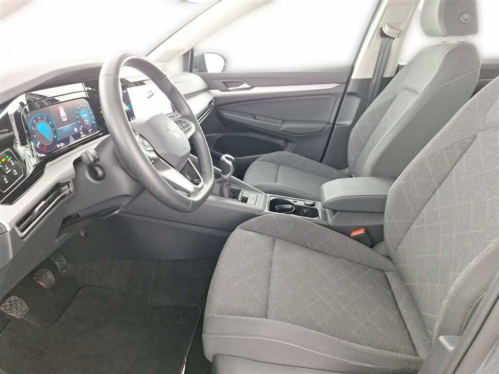 Volkswagen Golf 2024 г. Серый, пробег 41064 км