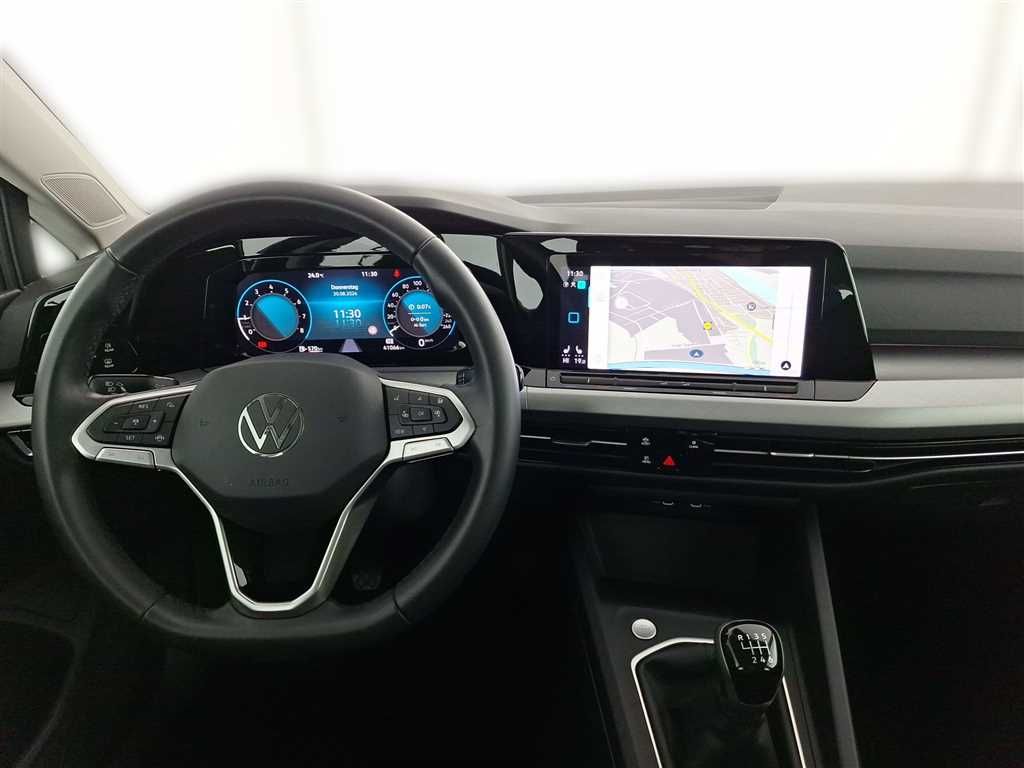 Volkswagen Golf 2024 г. Серый, пробег 41064 км