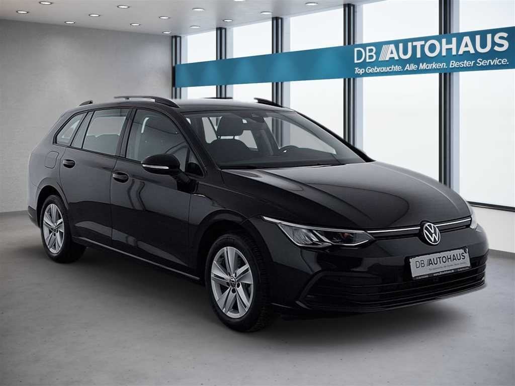Volkswagen Golf 2024 г. Чёрный, пробег 49577 км