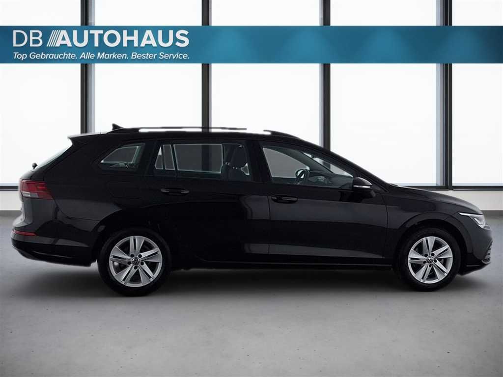 Volkswagen Golf 2024 г. Чёрный, пробег 49577 км