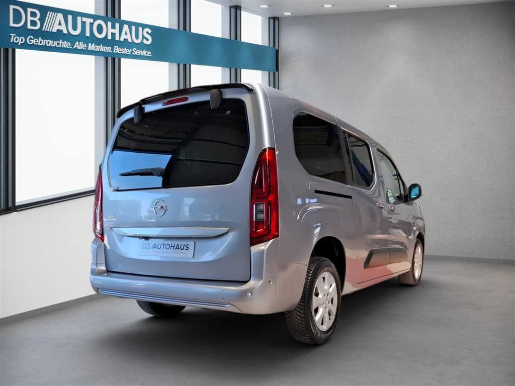 Opel COMBO LIFE 2022 г. Серебристый, пробег 55175 км