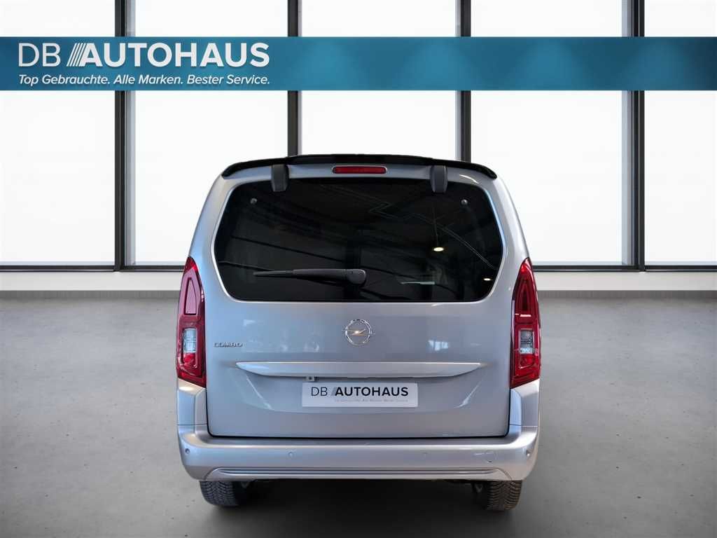 Opel COMBO LIFE 2022 г. Серебристый, пробег 55175 км