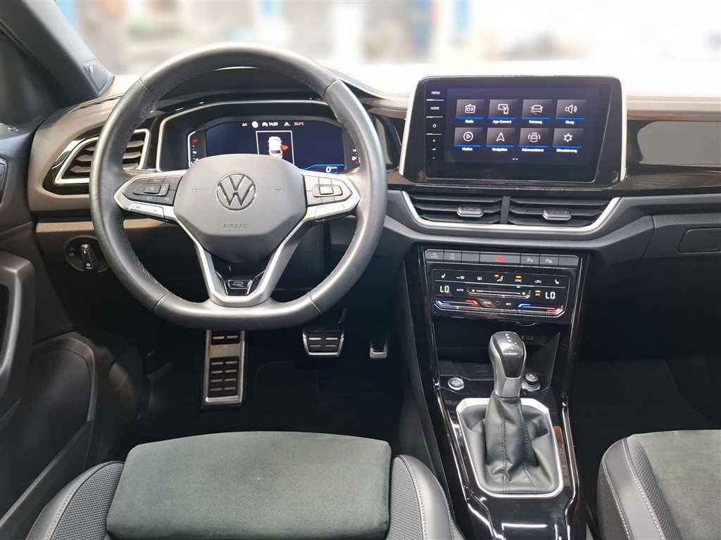 Volkswagen T-Roc 2024 г. Серый, пробег 31805 км