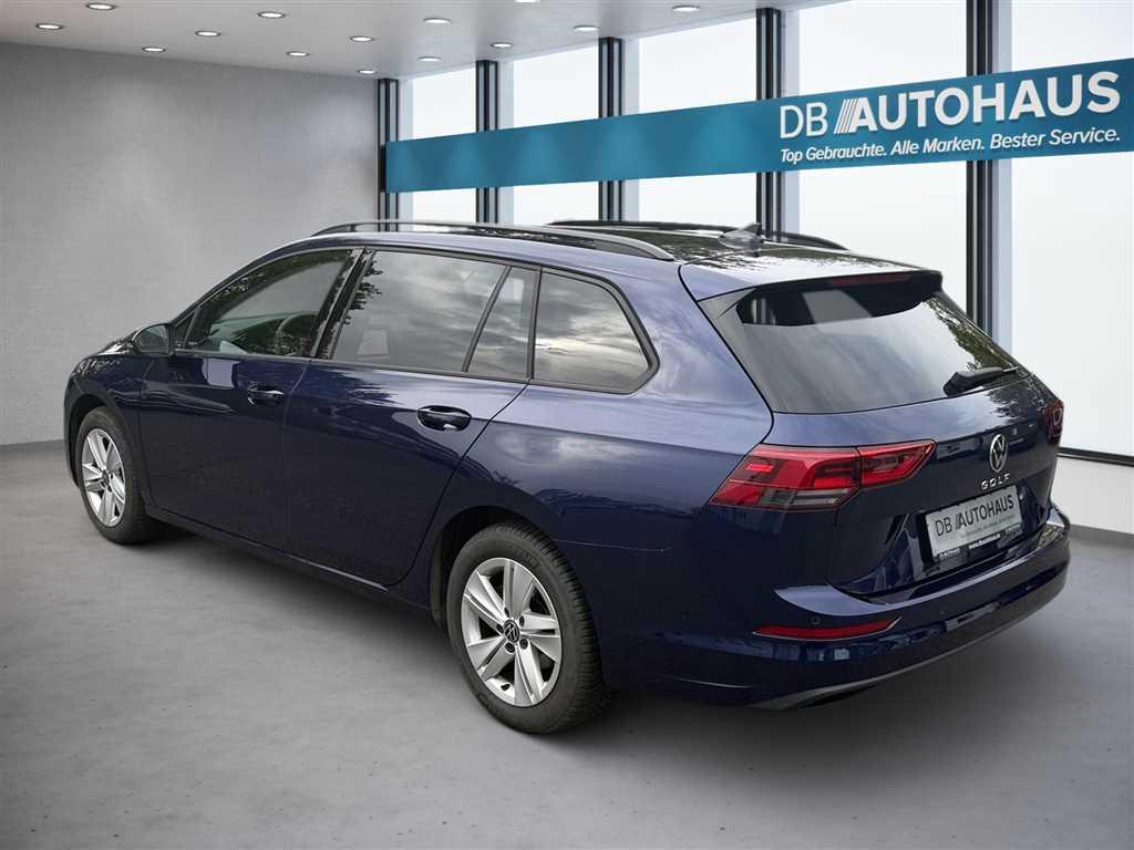 Volkswagen Golf 2024 г. Синий, пробег 32882 км