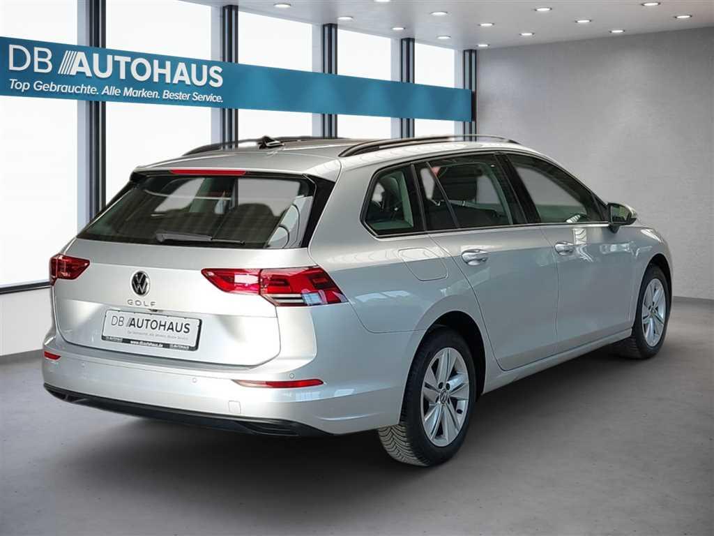 Volkswagen Golf 2024 г. Серебристый, пробег 46675 км