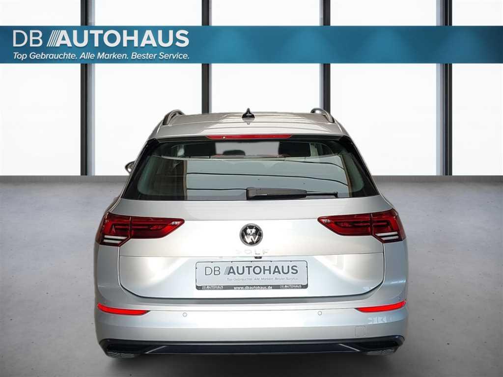 Volkswagen Golf 2024 г. Серебристый, пробег 46675 км