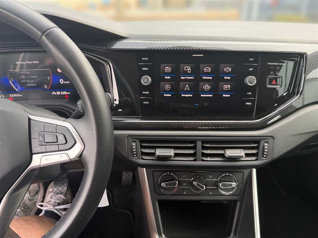 Volkswagen Polo 2023 г. Серебристый, пробег 53340 км