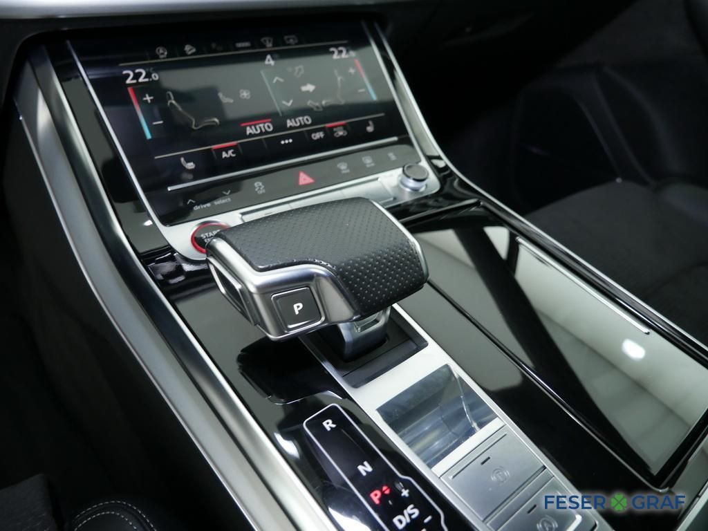 Audi SQ7 2022 г. Чёрный, пробег 33050 км