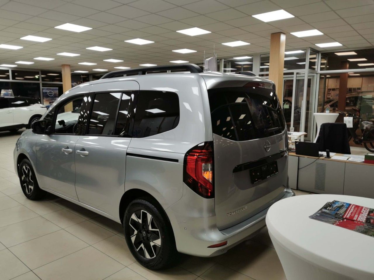 Nissan TOWNSTAR 2022 г. Серый, пробег 59681 км