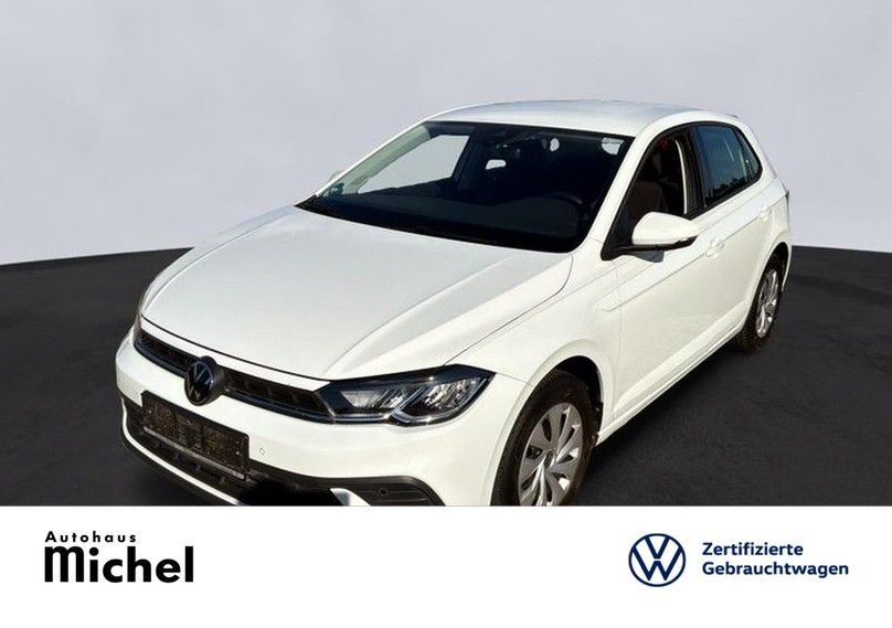 Volkswagen Polo 2023 г. Белый, пробег 30000 км
