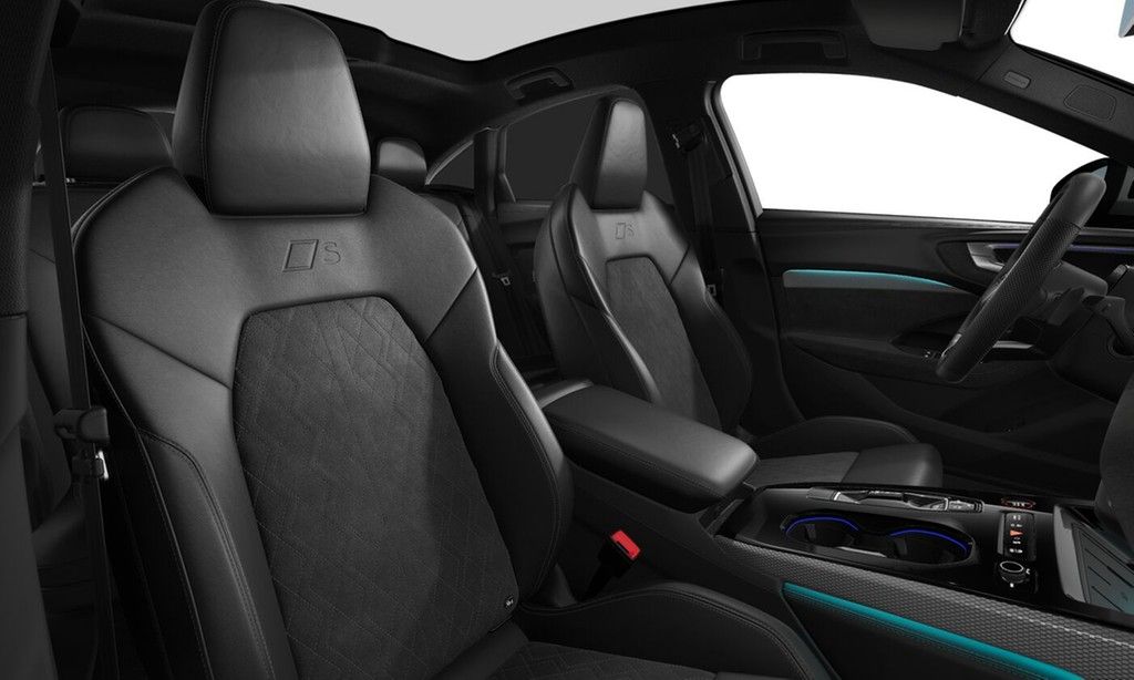 Audi S5 2026 г. Чёрный, пробег 12500 км