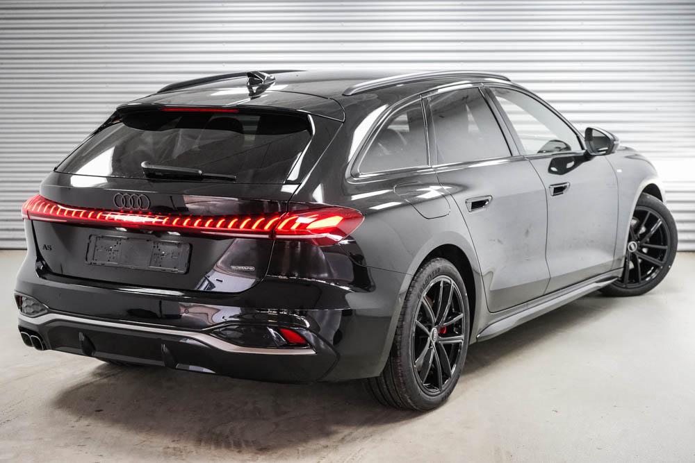Audi A5 2024 г. Чёрный, пробег 27000 км