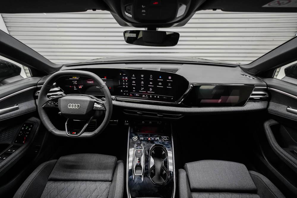 Audi A5 2024 г. Чёрный, пробег 27000 км