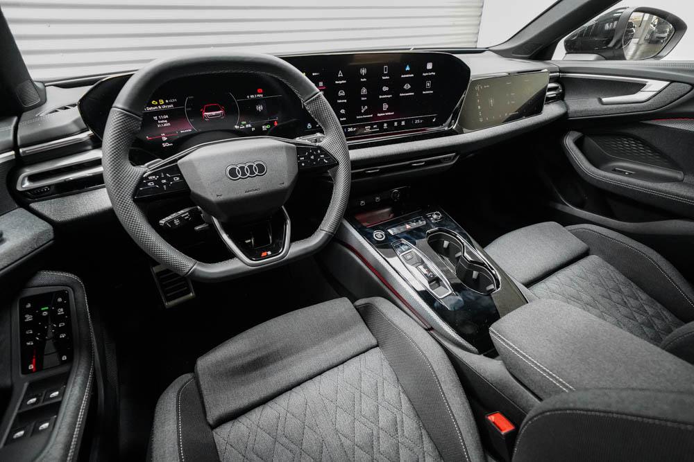 Audi A5 2024 г. Чёрный, пробег 27000 км