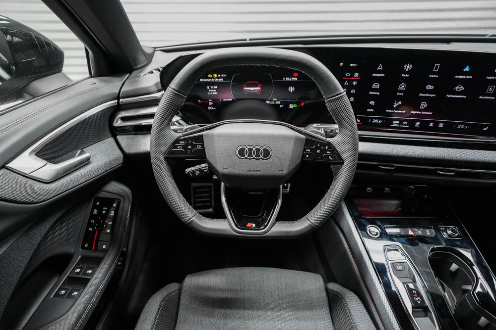 Audi A5 2024 г. Чёрный, пробег 27000 км