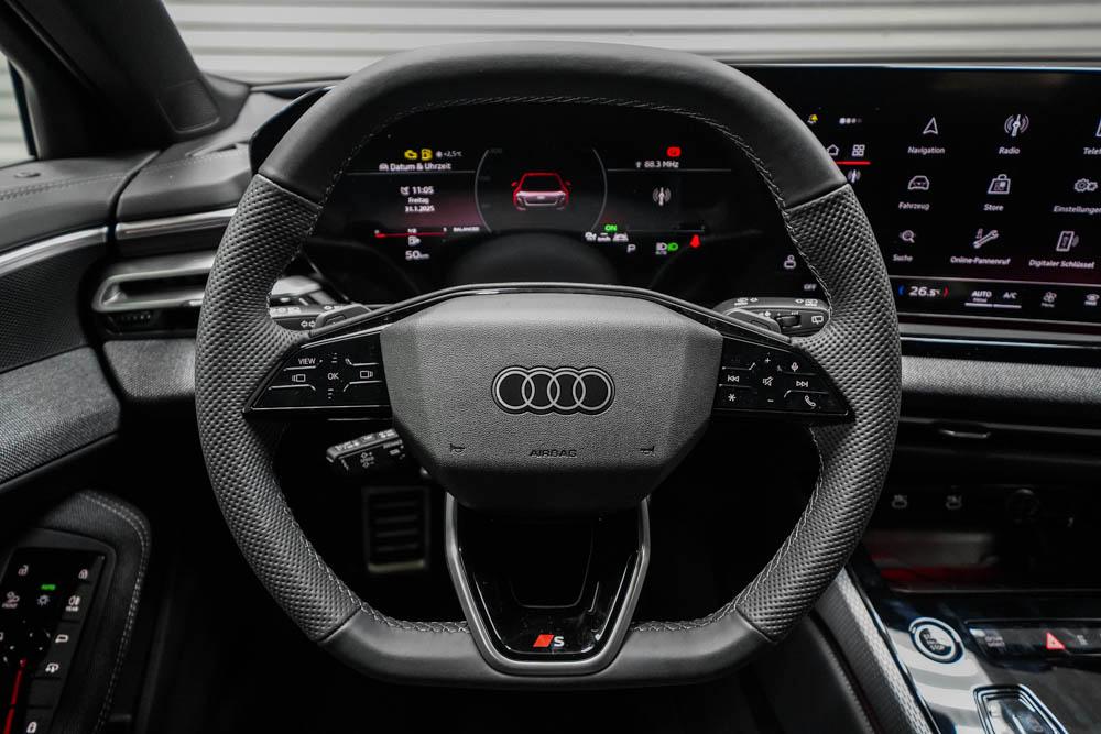 Audi A5 2024 г. Чёрный, пробег 27000 км