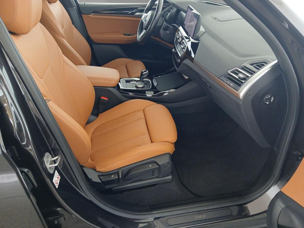 BMW X3 2023 г. Серый, пробег 36673 км