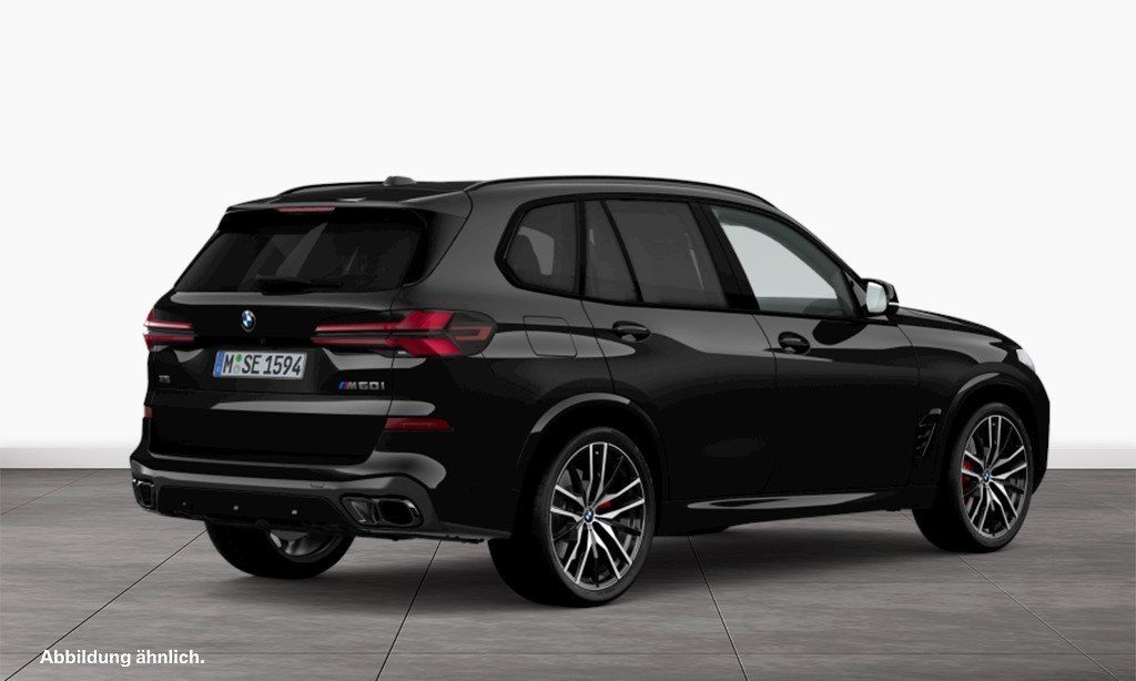BMW X5 M60 2023 г. Чёрный, пробег 20880 км
