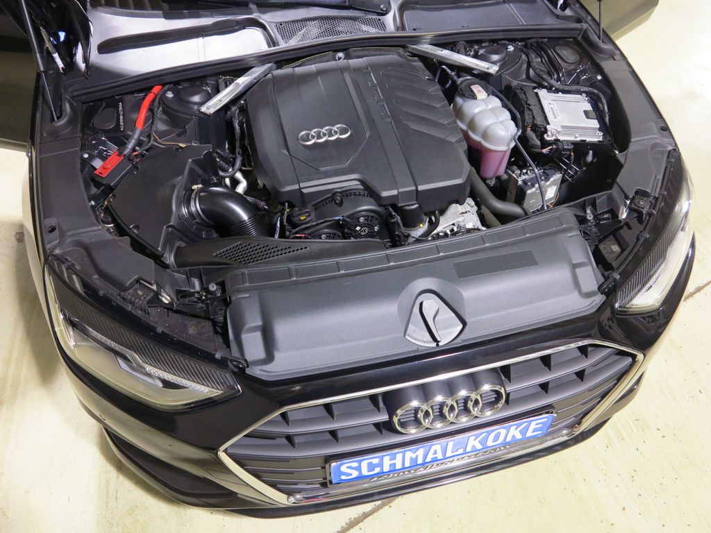 Audi A4 2023 г. Чёрный, пробег 52500 км
