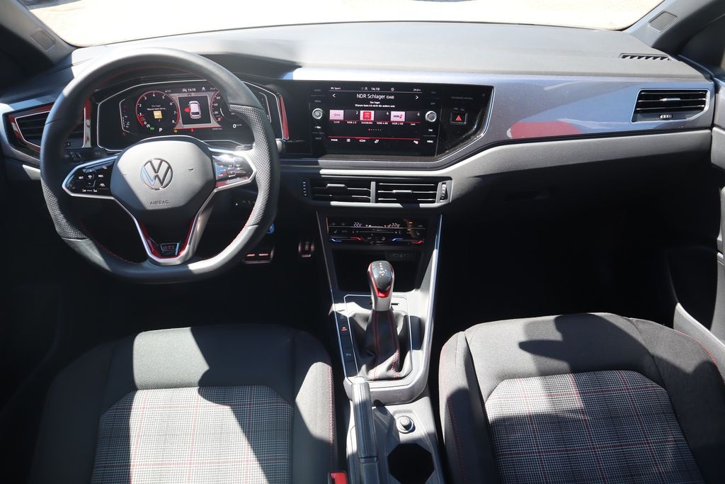 Volkswagen Polo 2022 г. Белый, пробег 59997 км