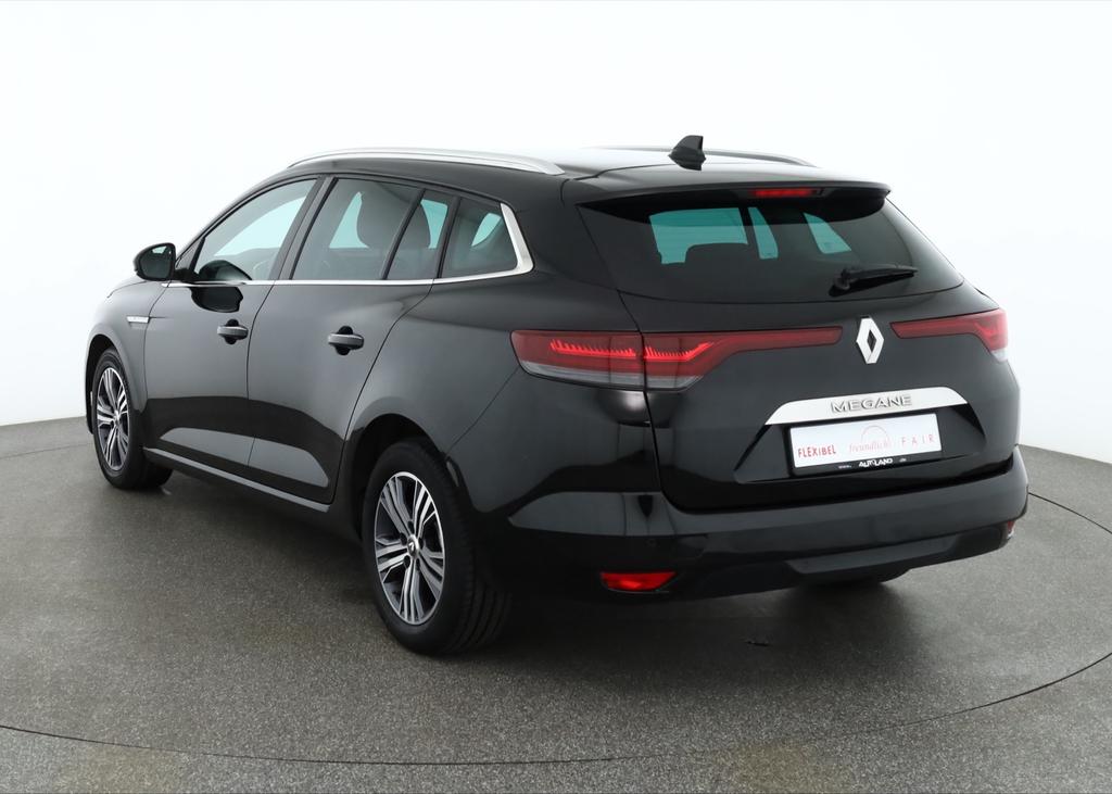 Renault Megane 2022 г. Чёрный, пробег 39515 км